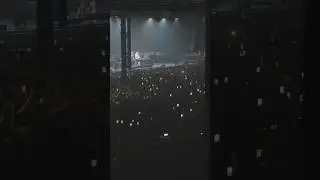 THE CROWD REACTION 🤯