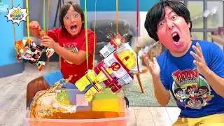 Don't Cut the Wrong Rope Challenge Superhero Titan Edition!