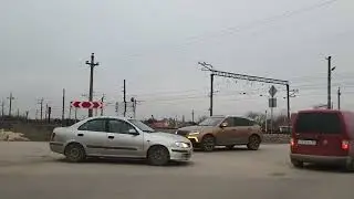 Крым. Поселок Гвардейское, по улицам, говорите так и было раньше?