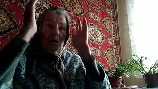Бабушка Лида не нашла могилку. Память уже не та, здоровье не очень.