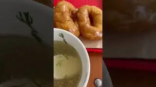 Кафе СНЕЖИНКА в Кисловодске! Вкуснейшие пончики ишулюм #михаилволин #beachmusic #запискиславян