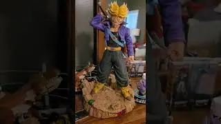 MRC 1/4 Future Trunks Statue Review!