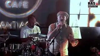 Ras Sparrow - Arma-G-Don (Live @Hard  Rock Café Santiago)