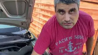 Как се Сменя Акумулатор на Лек Автомобил (Кола)? Монтаж и Демонтаж на Акумулатор