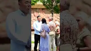Казах Кабанбай читает русские стихи Есенина