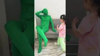 ЛИЗА ЕГО ПРОСТО НЕ ЗАМЕТИЛА...🙊🙊🙊