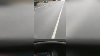 На трассе М-10 фуры не могут подняться в гору