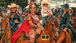 Impresionante CABALGATA en las Fiestas de Calarcá - Quindío 🐴 COLOMBIA 2024