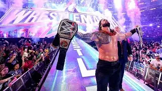 wwe roman reigns win all titles .