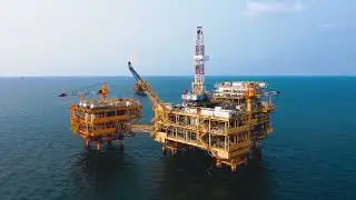 Китайские и иностранные инвесторы посетили нефтяное месторождение Бохай в Тяньцзине