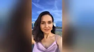 Отдалась ему за пирожок.