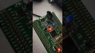 Detecting tilt for a surface using an accelerometer for STM32
