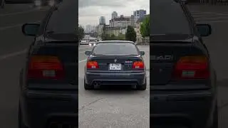 БМВ Е39 540 сочный выхлоп