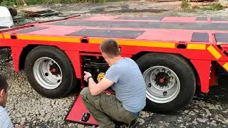 Прицеп тральный 3-х осный БЗАП 94563M автономный, гидрофицированный