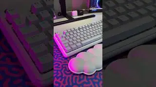 Unboxing the Logitech G715 TKL Mechanical Gaming Keyboard