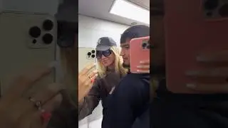 Нашла себе парня в лифте 😨 