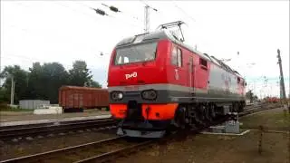 Смена локомотива с ЧС4Т-451 на ЭП2К-262 по ст. Балезино