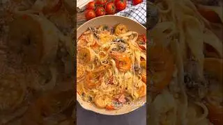 Лапша Том Ям с креветками 🍜🦐Как вам идея? Будете пробовать? 