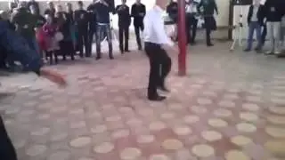 ДЕД жгет ЛЕЗГИНКА