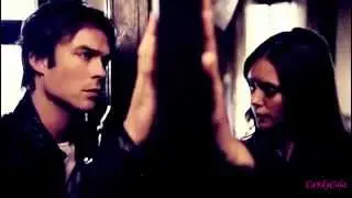 Дэймон и Елена II Стала так холодна (6x06)