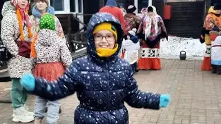 ВЛОГ Мы поехали отдыхать Плотвичкина заводь #семейныйканал #отдых #зимниезабавы #влог #алисаисемья