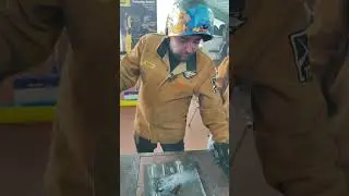 Напильник возвращается? Или не, кусок алюминия, есть контакт часть 1 