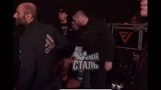 Толпа напала на команду Фарида Ядуллаева после его боя👊