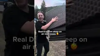 What a real music producer looks like 🎧