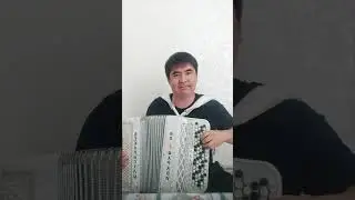 "Мен сені сүйем өмір"     Әні: Роза ӘлқожаСөзі: Жадыра Байбуланова