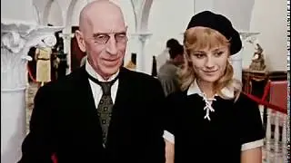 - Сколько же Вам лет, пятьдесят? - Почти. Тридцать восемь.