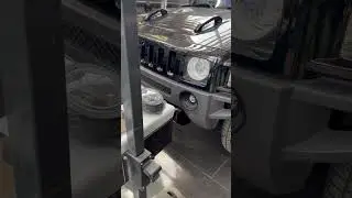 мощный, яркий, красивый свет на примере Hummer в рамках проекта 