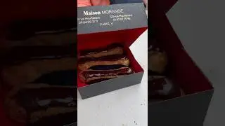Do you like eclairs au chocolat? 🍫😋 