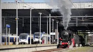Vertrek SSN 01 1075 & RXP 9901 uit Rotterdam Centraal 09-10-2021.
