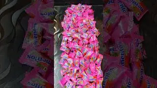 Yummy Candy Mentos Strawberry Flavour 