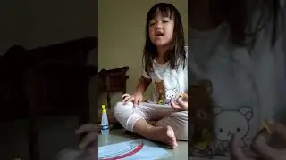 Celin kelas A1 TK St Ignatius Medan Johor Membuat Pelangi