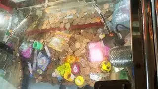 2p pushers amusement arcade Barry island treasure Island