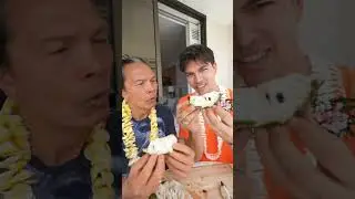 Trying Rare Soursop Fruit.