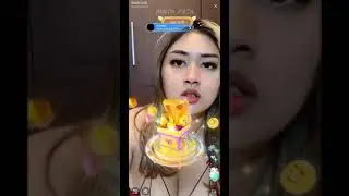 Sri ayu tarisa baju dinas live bigo
