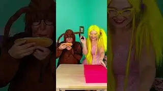 I think the COCKROACH won this challenge! 🤣 Food game #challenge