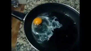 hacer huevo con alcohol / make an egg with alcohol