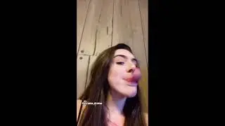 Long tongue girl 41