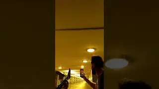 Такого голоса я давно не слышал. Это было . Что то. Прохожие все оглядывались. Пел он просто пиздец.