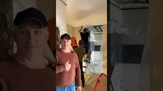 Монтаж натяжної стелі з тіньовим профілем.