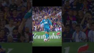 Ronaldo vs Piqué in 2017 🤩🔥
