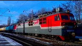 19.11.2023. (Приветливый 'Батайчанин' летит на зелёный). 'BЛ80С-1598' с 'наливом'.