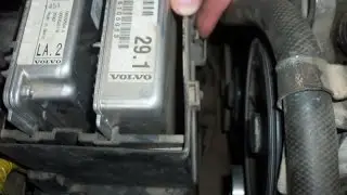 Volvo S60 - 8B01 CEM. Replacement of lamps of head light.