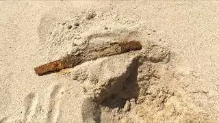 Ring found on the beach by metal detector
