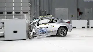 2022 Subaru BRZ driver-side small overlap IIHS crash test