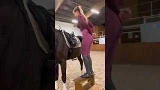 Another day another challenge 🐴🙋🏼‍♀️ 