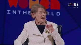Glenda Jackson: 